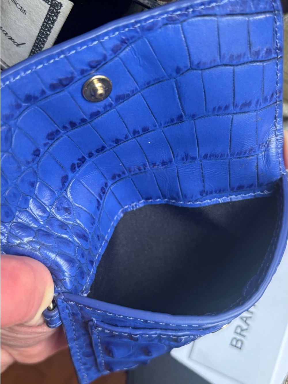 Authentic Brahmin Cobalt Croc-Embossed Leather snap flap Card Case w keychain - Picture 7 of 8